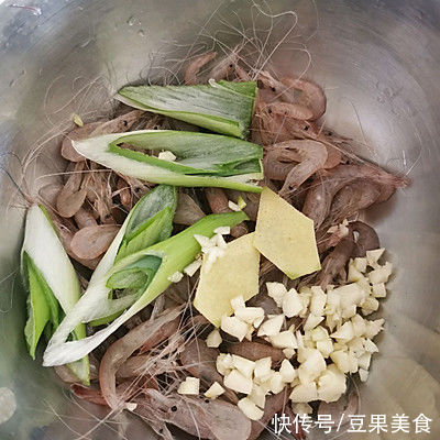 吃着比肉还鲜，嘴馋就吃冬天最爱的炸小虾