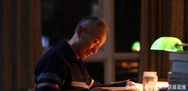 a6521|文学教授疯狂吸金,被嘲没有风骨,他:妻子患癌,1瓶药要5万啊