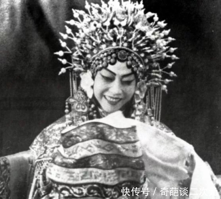 时期|国难当头的“戏子”,中国最早的“明星”,梅兰芳做了什么?