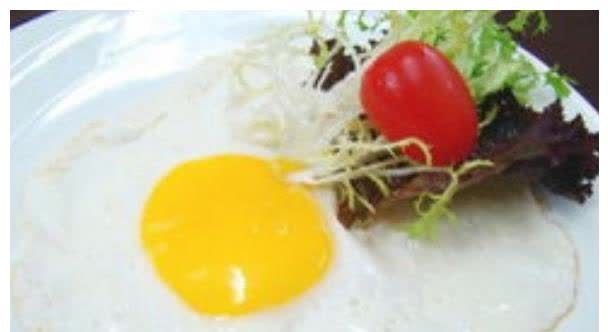 凉拌菜|医生提醒:这8类菜不能隔夜,吃不完最好直接丢掉,不要盲目节约