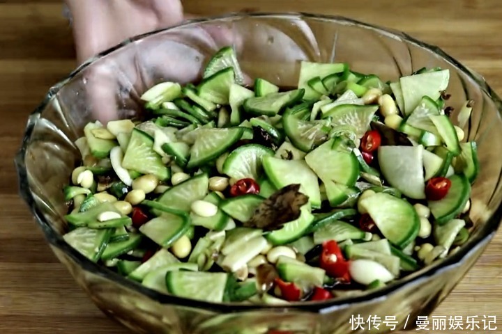 清脆|萝卜怎么腌制最好吃,配方和做法告诉你,清脆爽口,好吃又下饭