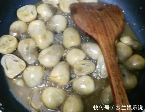 草菇|再贵也要做给孩子吃,吃一盘,堪比5瓶牛奶,10个大虾