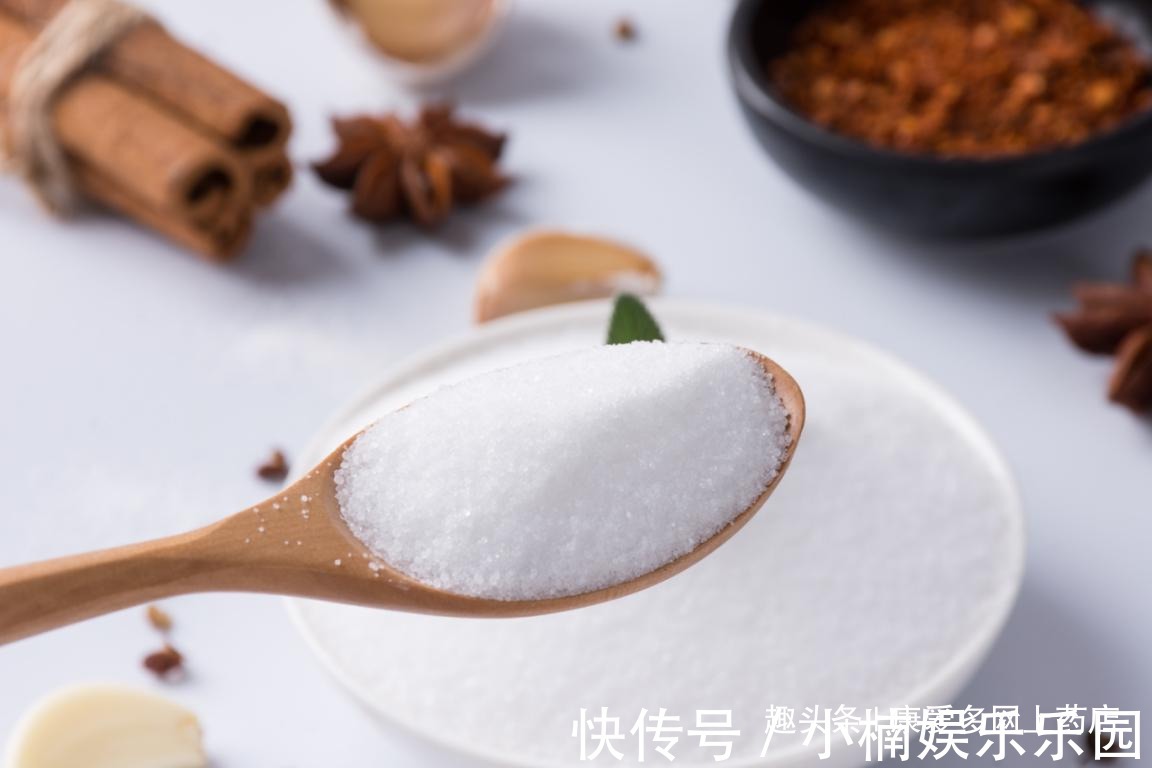 调味料|引起高血压的罪魁祸首,除了控制食盐量,另外2种食物也要注意