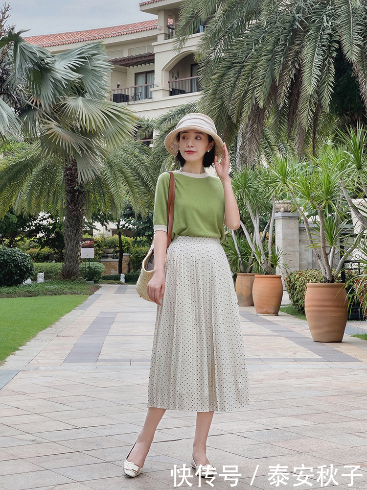 色彩|想要优雅、高级怎么穿？记住“色彩穿搭”秘诀：轻松穿出气质美！