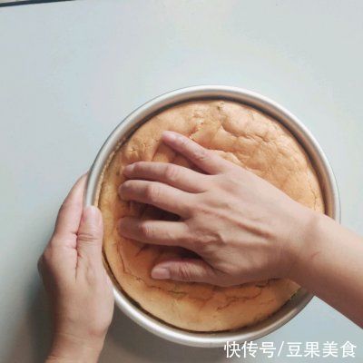 营养物质|#蛋趣体验#咸味海苔肉松戚风