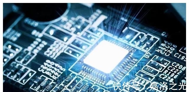 研究室|“国产”科学家黄芊芊:拒绝美国高校邀请,助力华为解决芯片难题