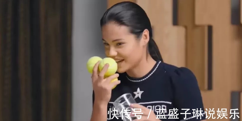 包包|拉杜卡努的迪奥包包里都装了些啥!