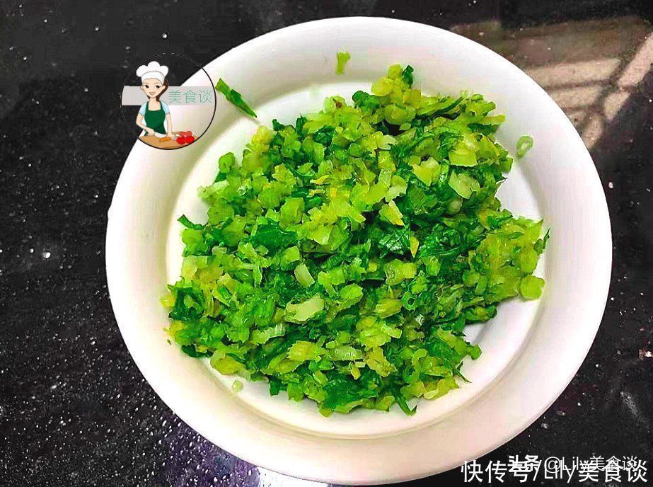 秋天|入秋后，这“一荤一素”多吃，切碎蒸包子真香呀，营养好吃不上火