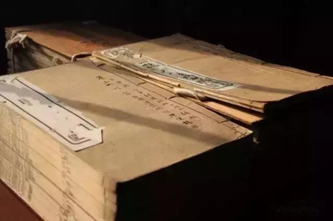 夸父逐日@山海经中记载一神树,说是通往三界的桥梁,30年前在西南被发现