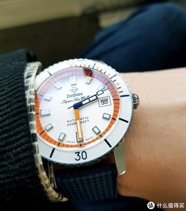 分享一块小众的潜水表：Zodiac超级海狼