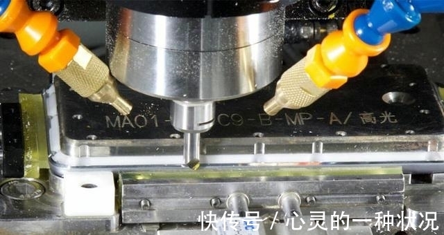 河南理工大学 化学家用5000美元造钻石,珠宝商鉴定20万!钻石谎言会被揭穿吗?