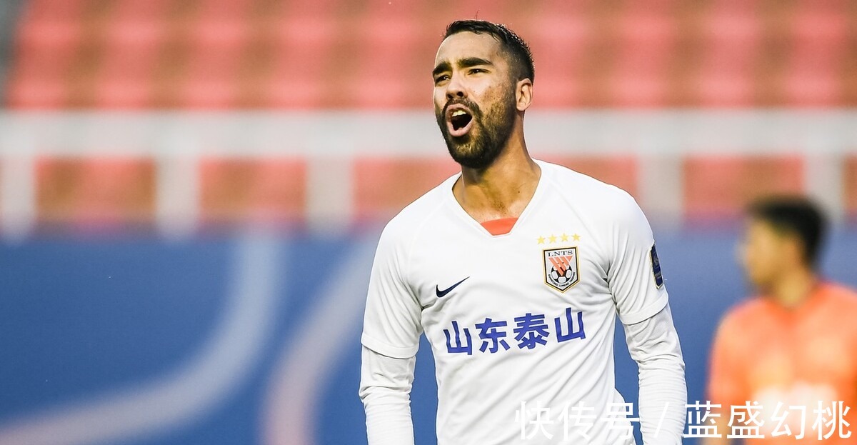 |中国归化高拉特成为了笑话前恒大核心暗示,他将退出中国国籍!