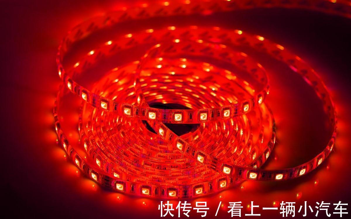 吊顶|你家吊顶还在做石膏线吗?现在流行做一圈发光线条,好看又实用!