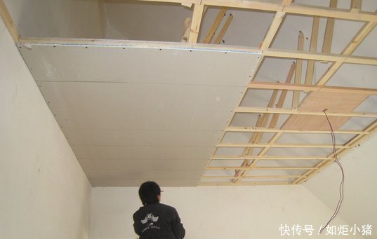 师傅|吊顶万万不要这样安装,师傅一看就摇头,用不了半年就下沉了!