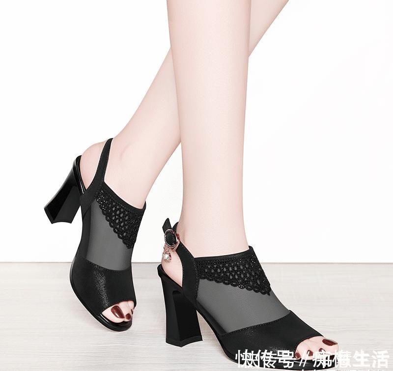 凉鞋|甜美秀气优雅的女鞋穿出好身材，轻松上班逛街，更显女神范儿