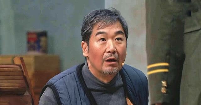 张国立的心酸：声誉摇摇欲坠，儿子烂泥扶不上墙，一辈子“还债”