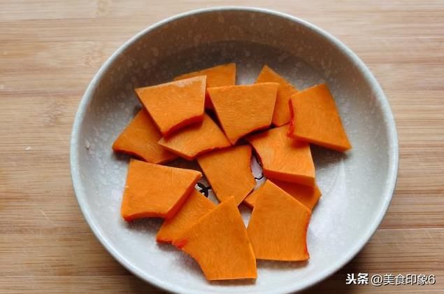 早餐|早餐别总喝牛奶豆浆，吃它很养胃，细腻丝滑入口即化，很养人