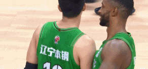 犯规|本季两次驱逐！郭艾伦末节连吃违体+技犯 感谢规则已改无需禁赛