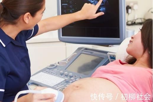 彩超|孕24周做彩超,胎儿不停地做鬼脸,孕妈得意之时,医生:再做一遍