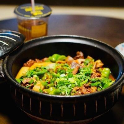 厨娘|厨娘教你一招巧做牛杂煲