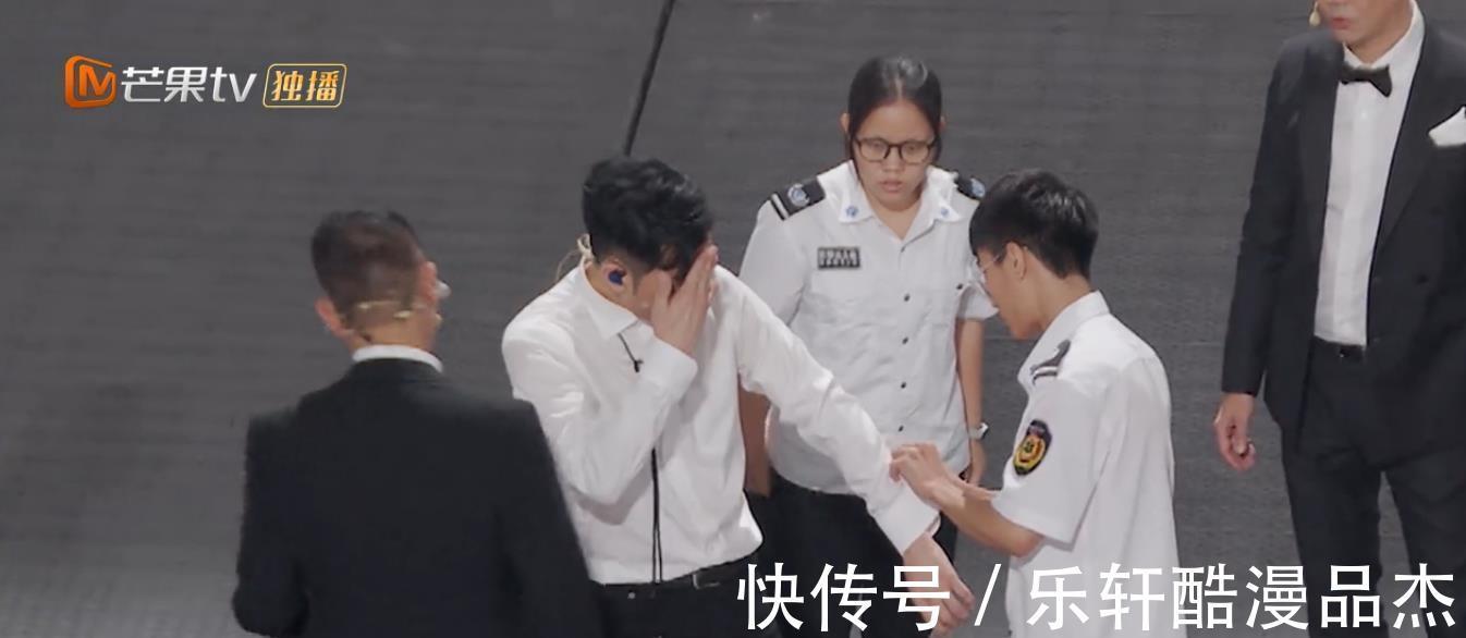 陈小春|《披荆斩棘》复盘一公舞台,大湾区团魂炸裂,陈小春惊艳全网!