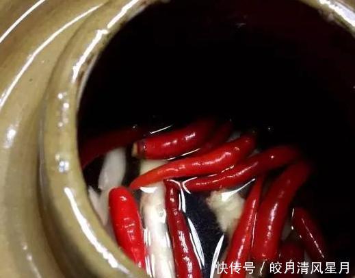 生花|泡菜坛总“生花”,原因主要在3点,教你1招轻松解决,早看早受益