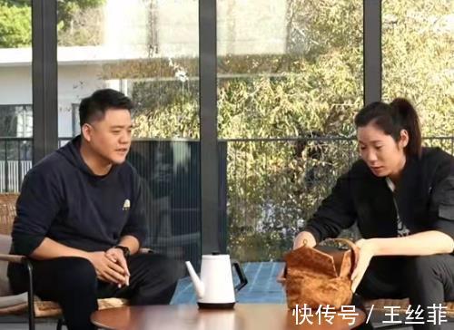 東京奧運(yùn)會(huì)|朱婷還想打2屆奧運(yùn)會(huì)，東奧延期打亂治療計(jì)劃，提到感情巧妙反問