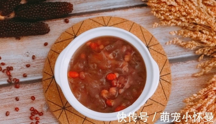 冰糖|它是“女人汤”,每天1碗,气血足脸色好,成本一碗不到1块钱