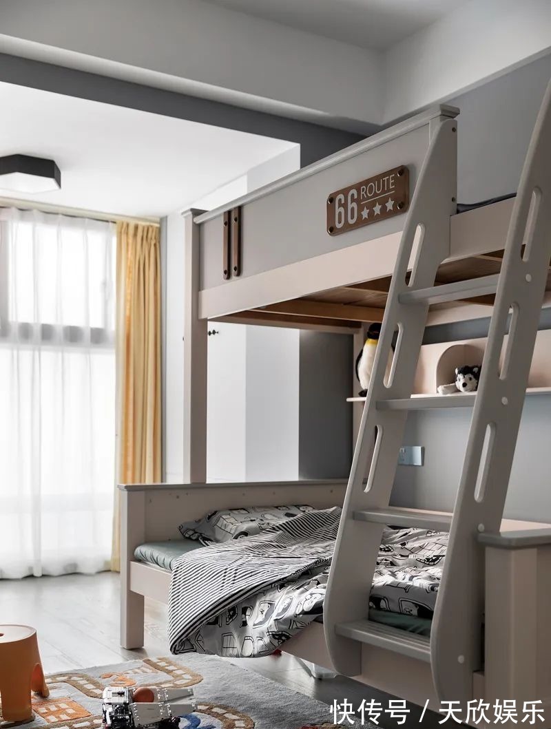 客厅|135㎡现代简约,高级时尚黑白灰,生活舒适而唯美