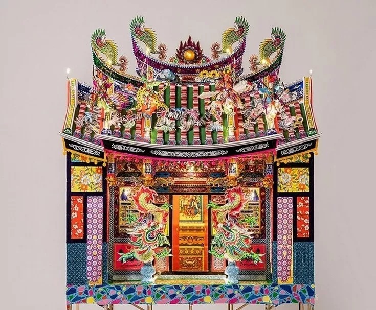 亡人|国人烧给亡人的纸扎,登上巴黎设计周,老外:中国人太浪漫了!