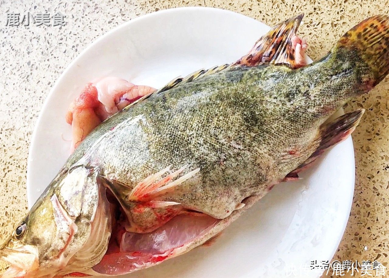 鱼肉|清蒸鱼时，牢记“5要点”，常有人忽略，难怪肉不鲜嫩，还有腥味