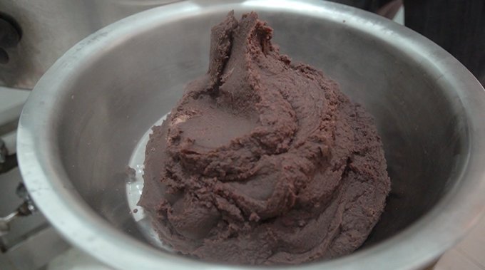 江南小城里的甜蜜年味,“羊尾巴”却是素食,很好吃排队也值