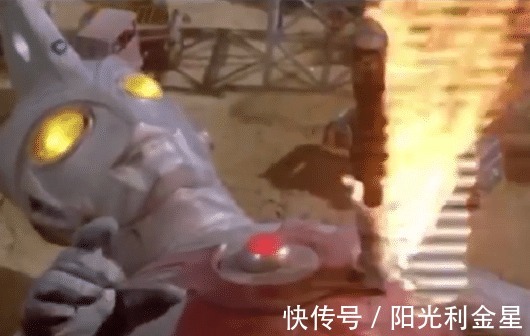 奧特曼|奧特曼失敗合集，賽文被封入十字架，杰克奧特曼被“分尸”