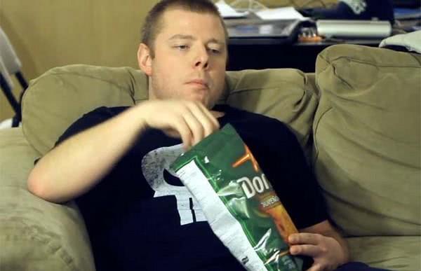 长寿|睡前有4大“短命”习惯的人,难以长寿,若想熬过半百,劝你别占