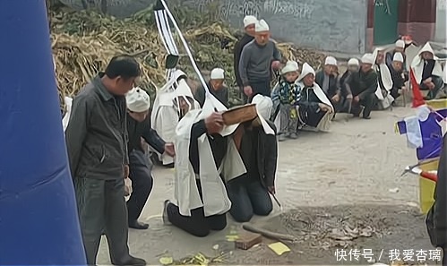 为何出殡那天要摔瓦盆？最适合摔瓦盆的人选是谁？万一没摔碎咋办