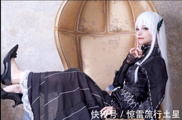 次元壁|Re0艾姬多娜的COS,高挑身形展现优雅,侧脸微笑突破次元壁