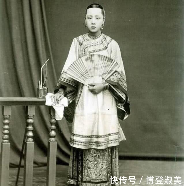 美女|珍贵!6张镜头下真实的清朝美女,最后一张美的脱俗了