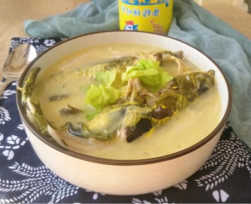 天然的“补脑汤”找到了，简单煮一煮，营养极高，孩子补钙又补脑