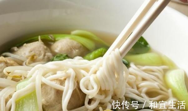 杂粮|糖尿病人吃面条会血糖飙升遵循4类吃法,不用担心血糖“失控”