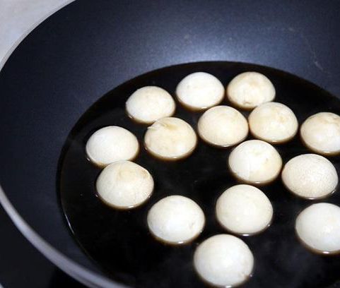 糖油粑粑|速冻汤圆“这样”做，变身特色小吃，软糯香甜，一碗十个不够吃