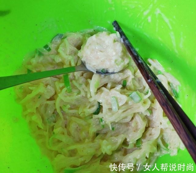  萝卜丝丸子，一口一个停不下来