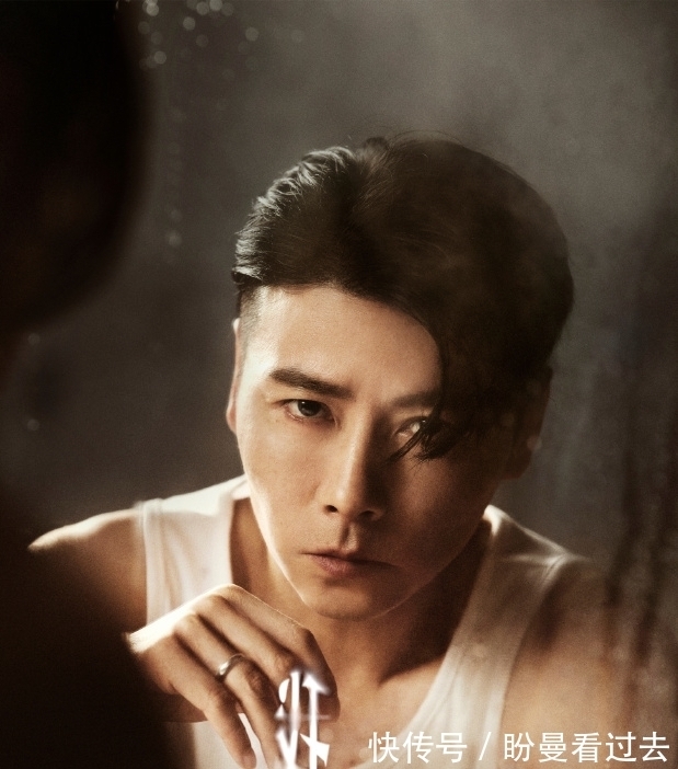 山鸡哥|以情怀为卖点,大龄男艺人再就业,他们的舞台怎么样?