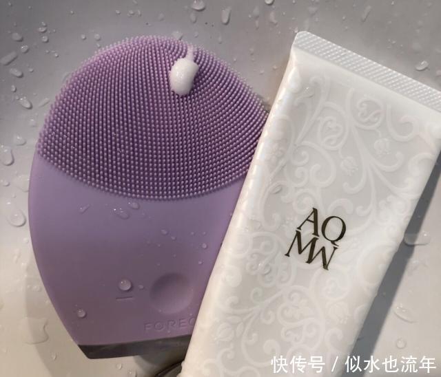 紧绷|这些品牌的洗面奶控油补水,温和清爽不紧绷,让你的肌肤柔润细滑