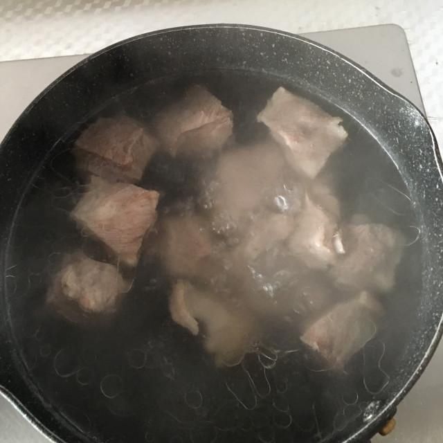  排骨咸肉冬笋腐竹汤，鲜美不腻超好喝