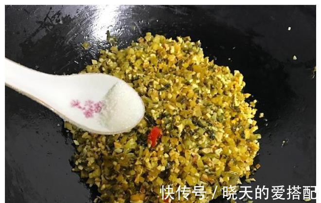 孩子|包子就馋这个馅,鲜咸开胃,比肉还好吃,出锅孩子一口气吃3个