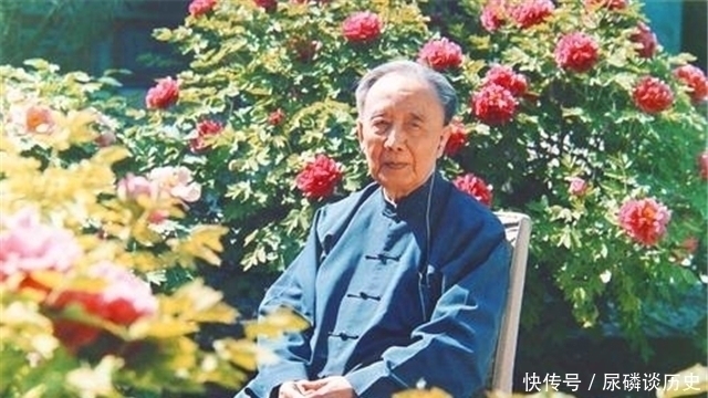 刘庭桂$清朝才子在泰山刻两字,难倒国人和日本人,郭沫若看后就加了四笔