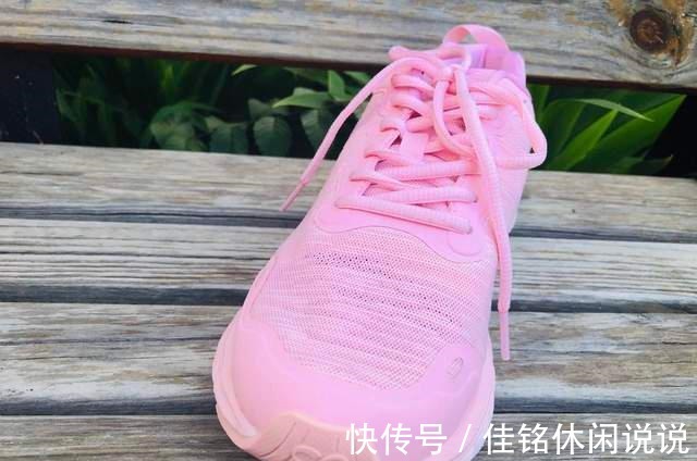 咕咚10k悦弹跑鞋 咕咚10k悦弹跑鞋初跑者首选,跑起步来倍感轻松、愉悦!