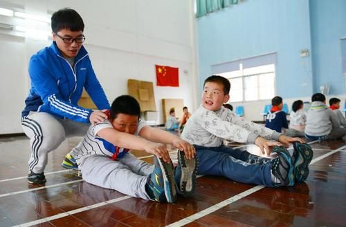 孩子不爱长个，可能是在饮食方面遇到了“身高克星”，家长快自查