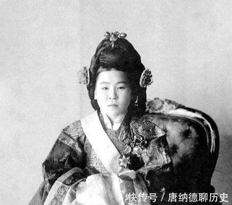 本国|她是本国历史上唯一的皇后，却沦为日本人的傀儡，晚年境遇凄惨