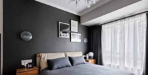 晚上睡觉时,卧室门是开着好还是关着好?不是迷信,看完提醒家人